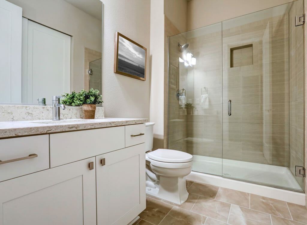 Transitional bathroom styles are typically neutral and subtle.